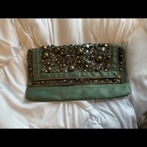 J. CREW clutch
